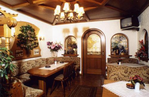 Landgasthof Deutsches Haus Ulmbach 외부 사진