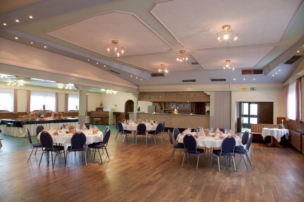 Landgasthof Deutsches Haus Ulmbach 외부 사진